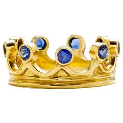 Queen's Ring with Blue Sapphires