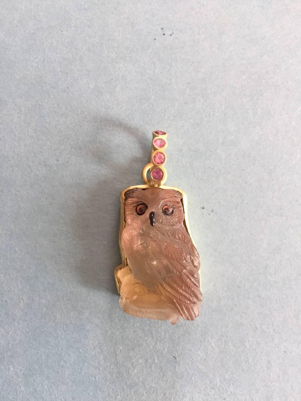 18 karat handsome moonstone owl pendant with rare pinkish glow set with carved onyx beak and painted citrine eyes
measures 1 and 1/2 