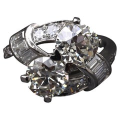 Fine Art Deco Period 2.47 Carats GIA Toi et Moi Diamond Engagement Ring