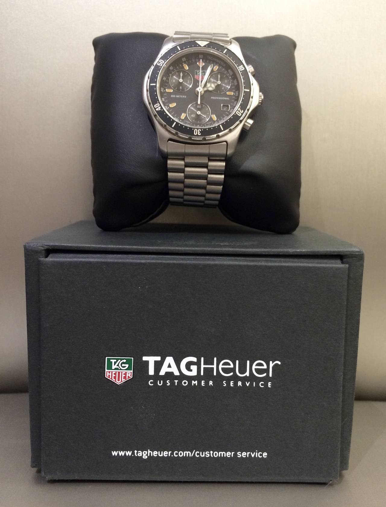TAG Heuer Stainless Steel Black Dial Professional quartz Wristwatch 4