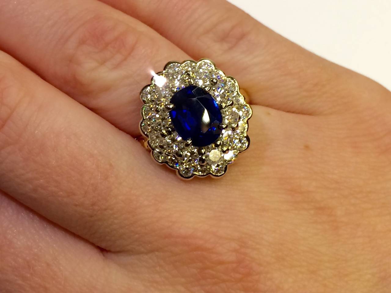 Women's Oval Blue Sapphire Diamond Gold Cluster Ring