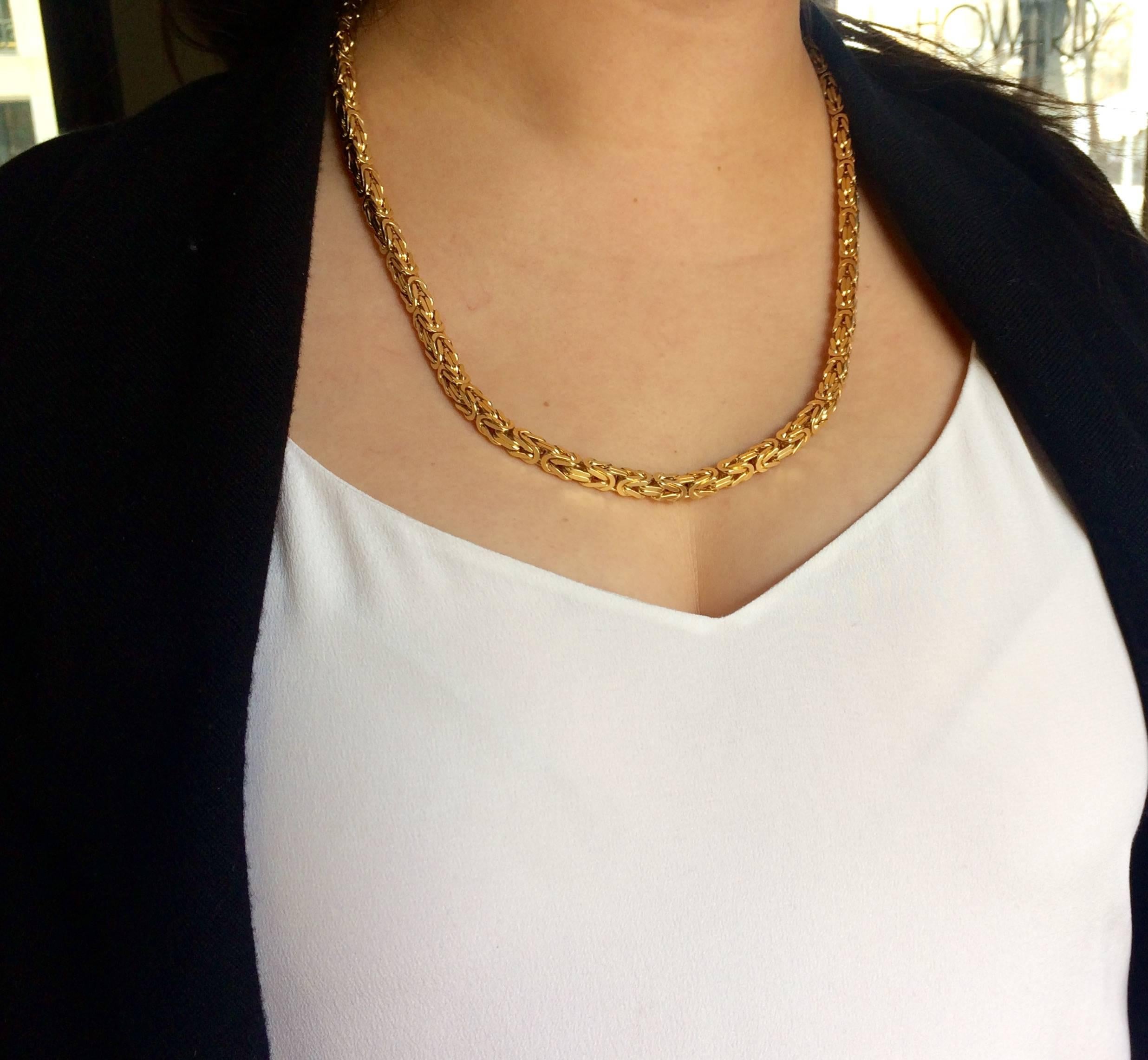 Yellow Gold Link Chain Necklace In Excellent Condition In Ottawa, Ontario