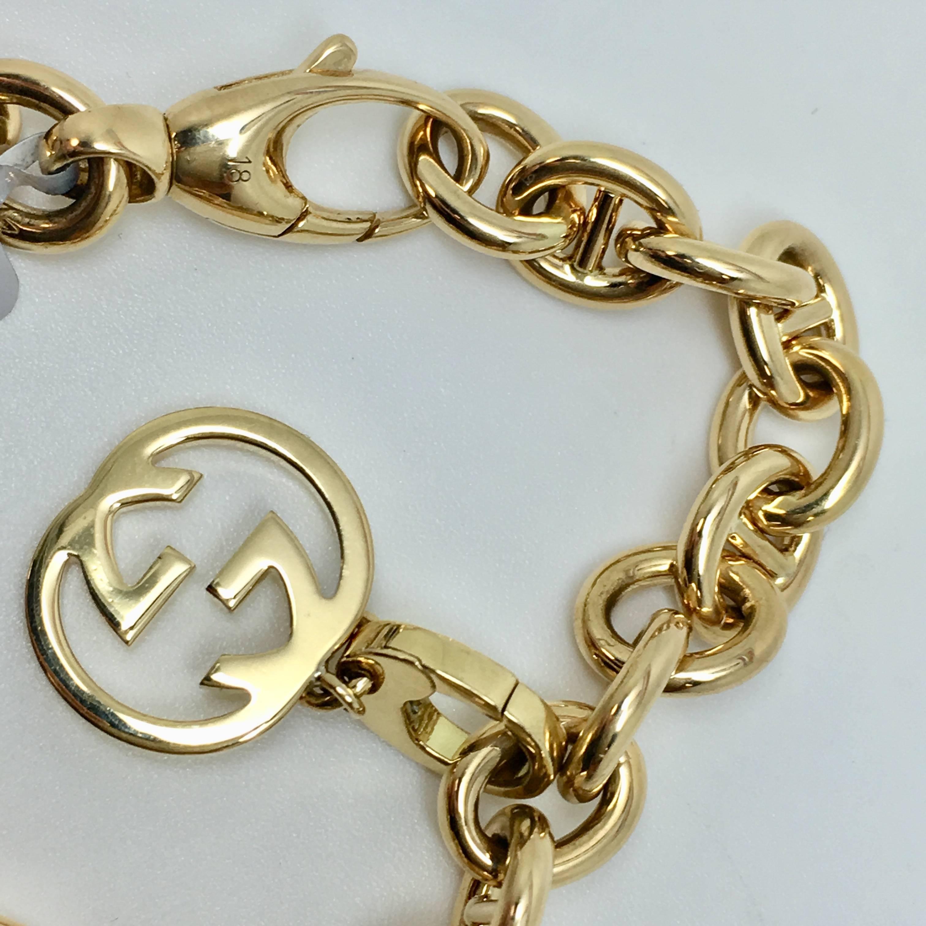 Gucci Link 18 Karat Yellow Gold Bracelet In Excellent Condition For Sale In Ottawa, Ontario