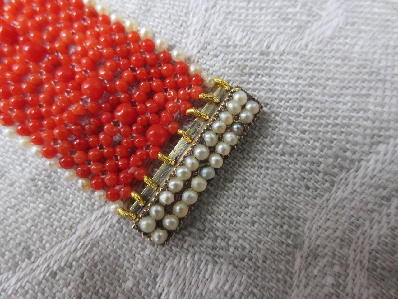 Woven Coral and Pearl Bracelet with a Pearl and 14 k Yellow Gold and Pearl Clasp In New Condition In Los Angeles, CA