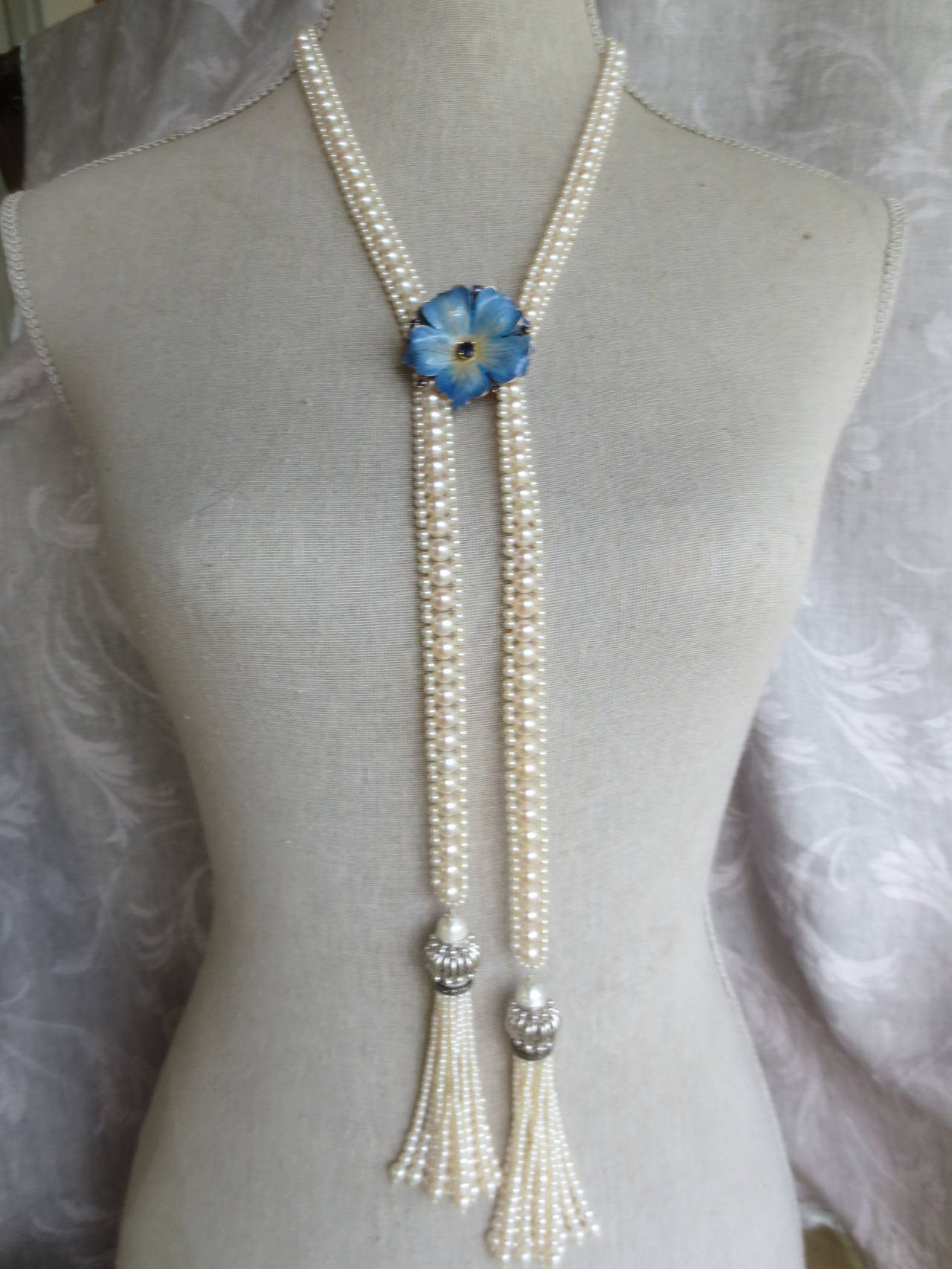 White Pearl Sautoir Necklace with Rhodium Plated Silver Beads and Pearl Tassels  In New Condition In Los Angeles, CA