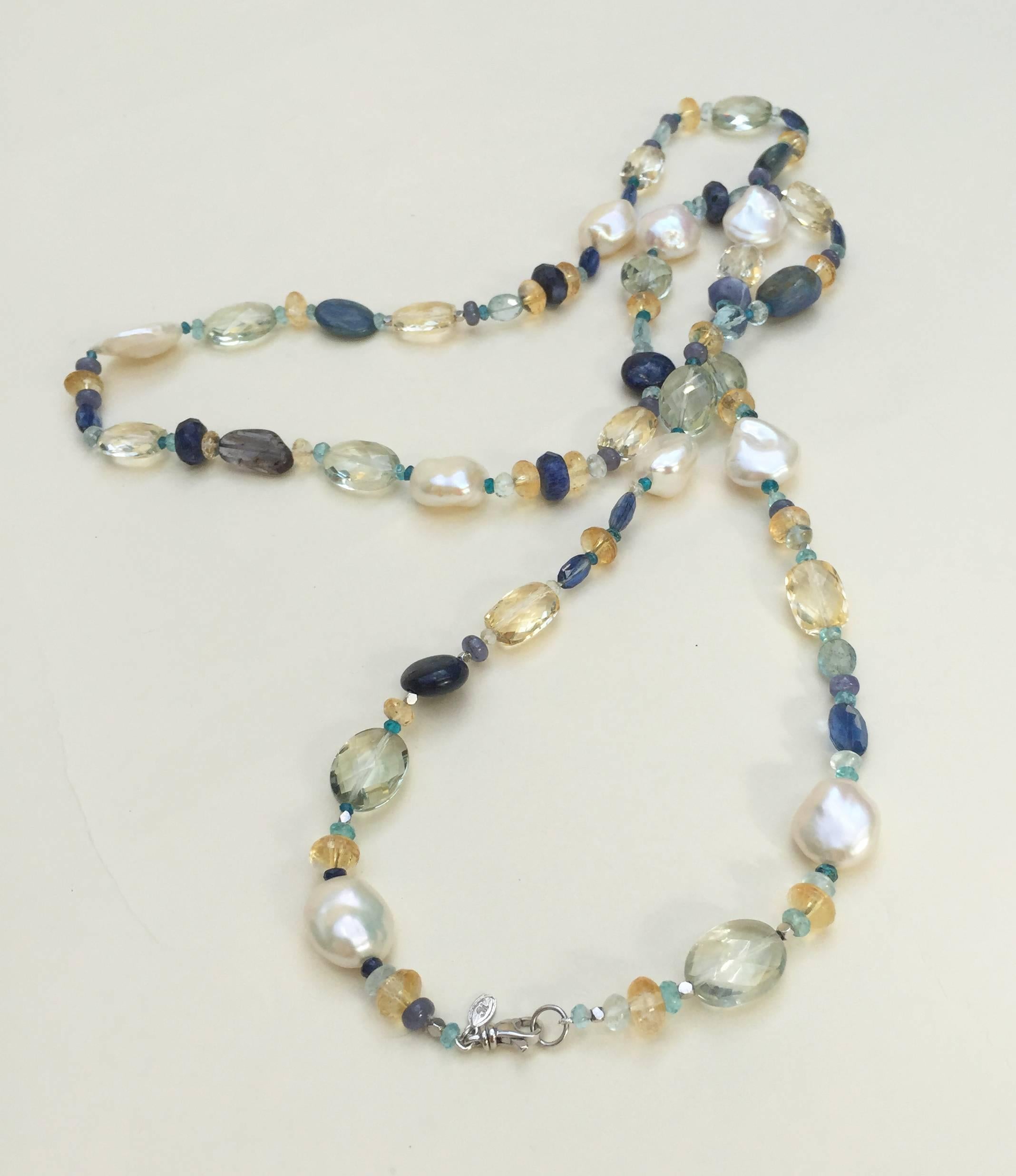 Pearl and Blue Semi-Precious Stone sautoir with Tassel and 14 Karat Gold  In New Condition In Los Angeles, CA