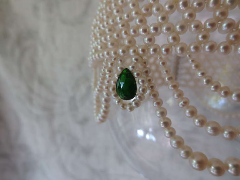 Pearl Draped Choker with Tsavorite In Excellent Condition In Los Angeles, CA