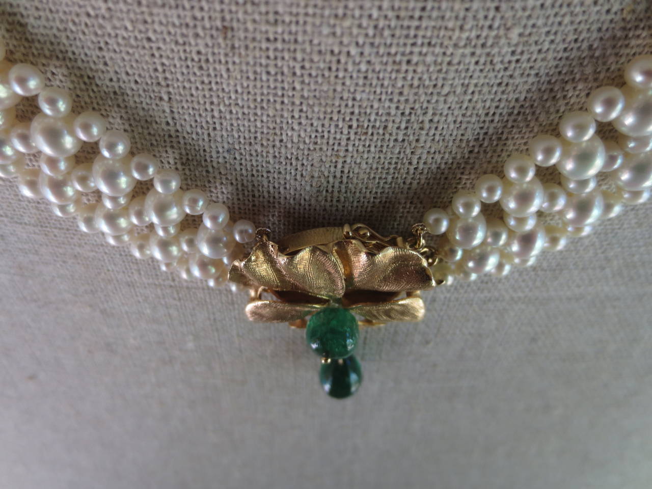 Marina J. Unique Woven Pearl Necklace with Emeralds & 14K Yellow Gold Clasp In New Condition In Los Angeles, CA