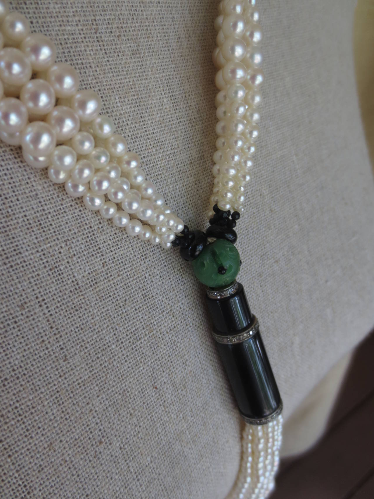 Art Nouveau Pearl Onyx Bakelite Sautoir Necklace