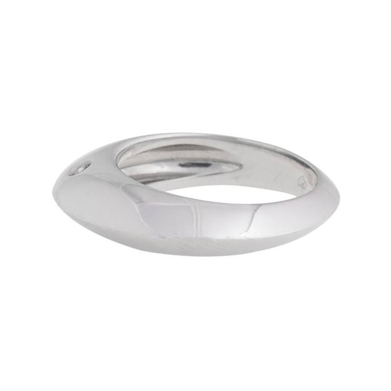 Contemporary Piaget Diamond White Gold Ring
