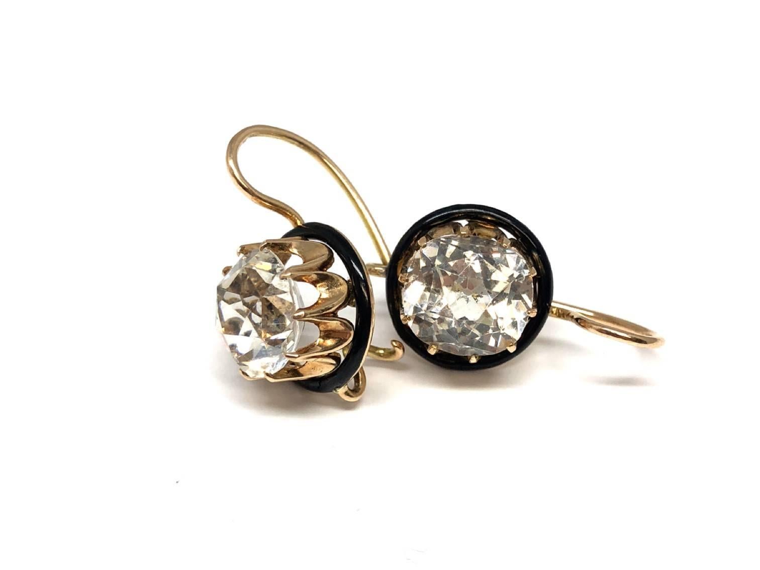 Georgian White Topaz and Gold Earrings In Excellent Condition For Sale In New York, NY