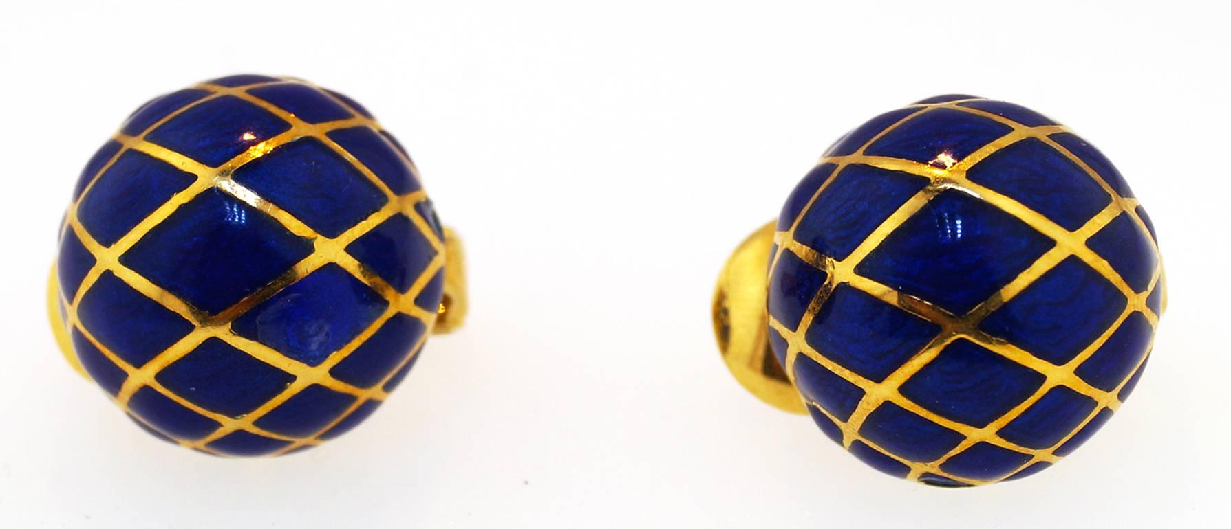 David Webb Blue Enamel Gold Dome earrings In Good Condition In New York, NY