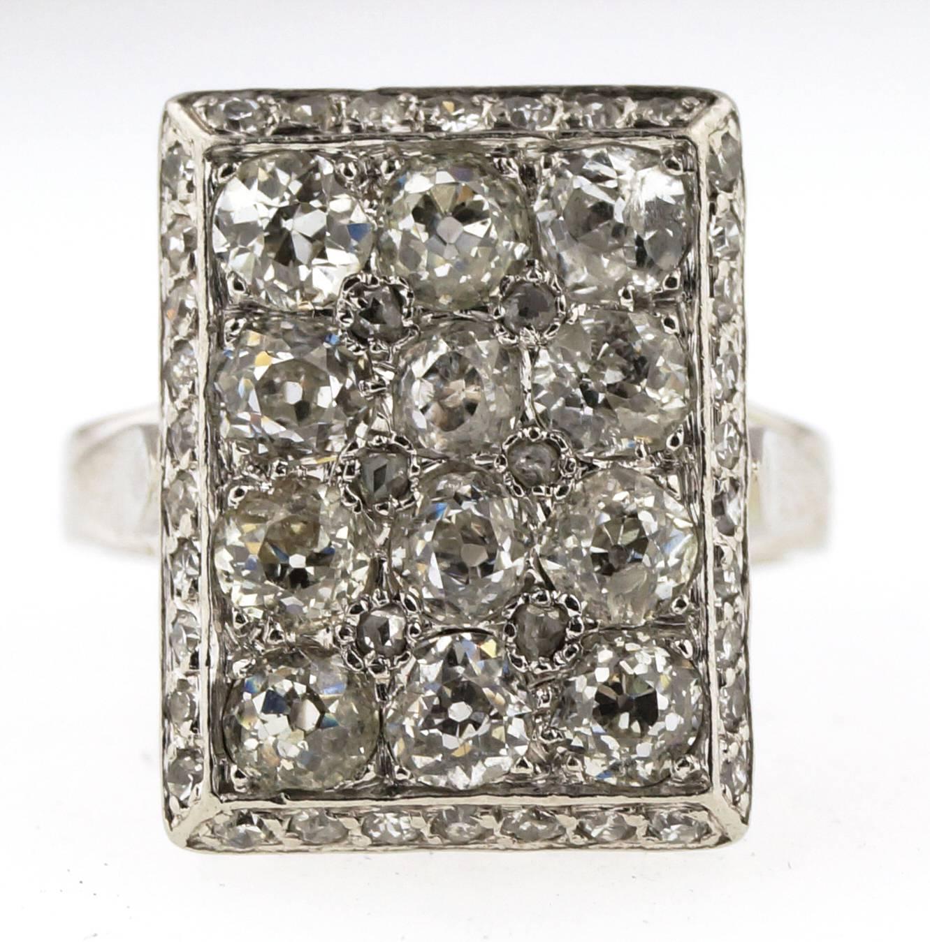 Art Deco French Diamond Platinum Tablet Ring In Good Condition In New York, NY