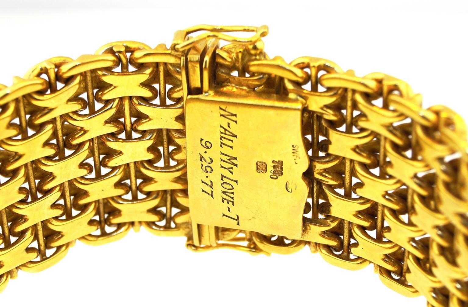 Women's Gubelin Gold Articulated Cuff Bracelet
