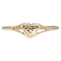 Solid 10K Gold Heart-Shaped Estate Band Ring - Vintage Heart Gold Ring