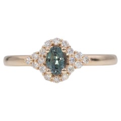 Anello con alessandrite naturale e diamanti naturali: oro massiccio 14K, 5x3,4 mm