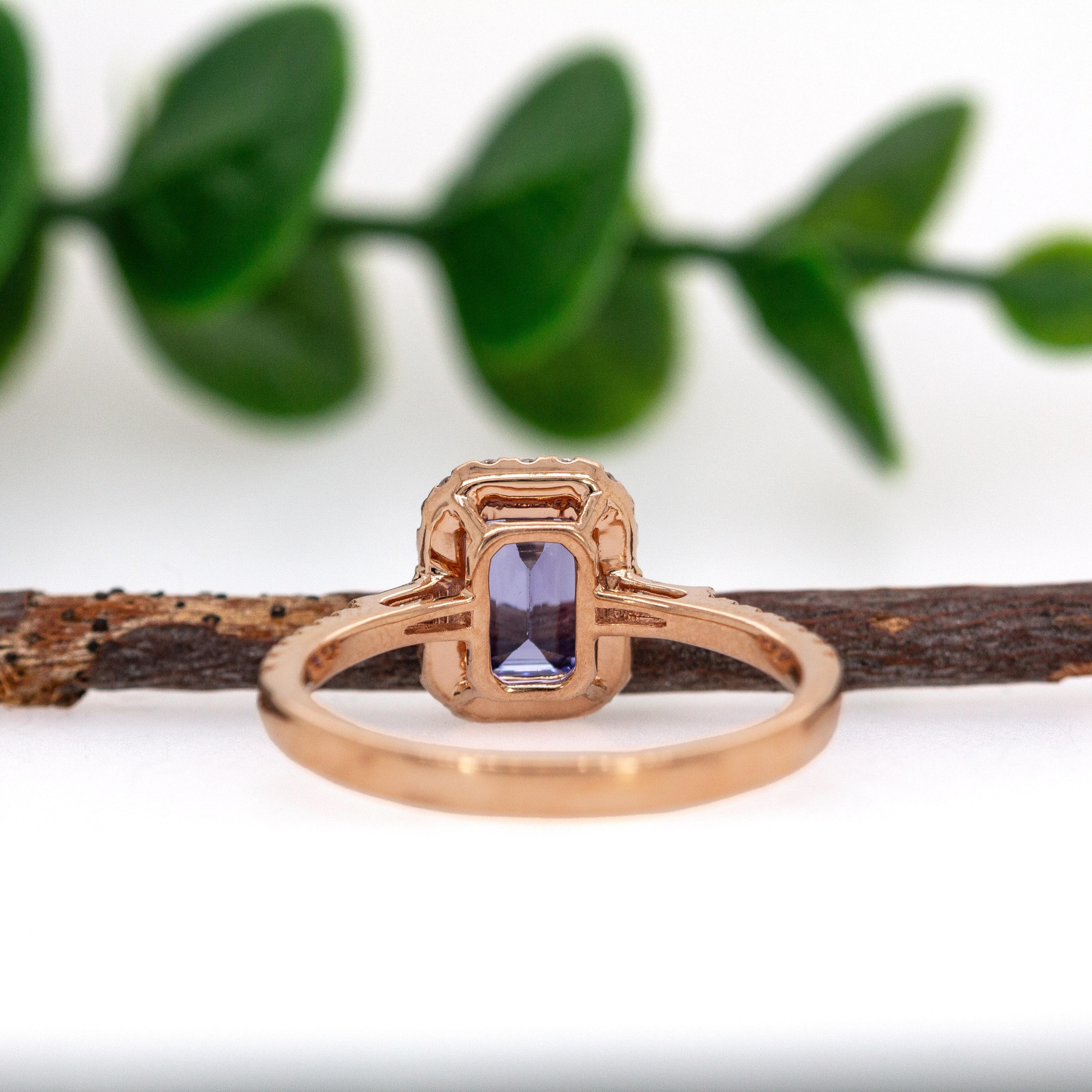 Anello con tanzanite 1ct e diamanti estratti dalla terra in oro rosa massiccio 14K  EM 7x5mm in vendita 2