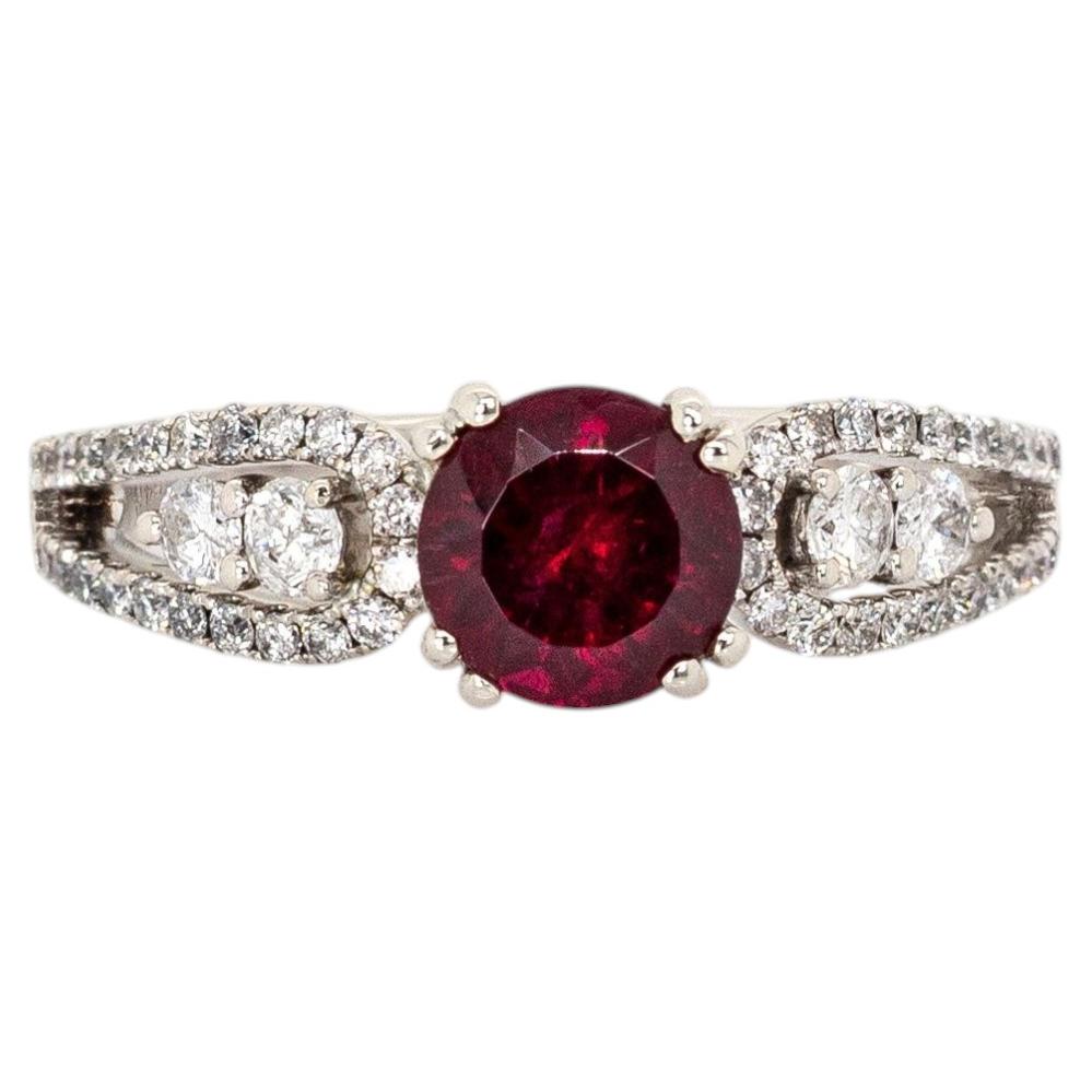 Ring aus massivem 14-karätigem Gold mit Rubellit-Turmalin und natürlichem Diamanten – rund, 6 mm