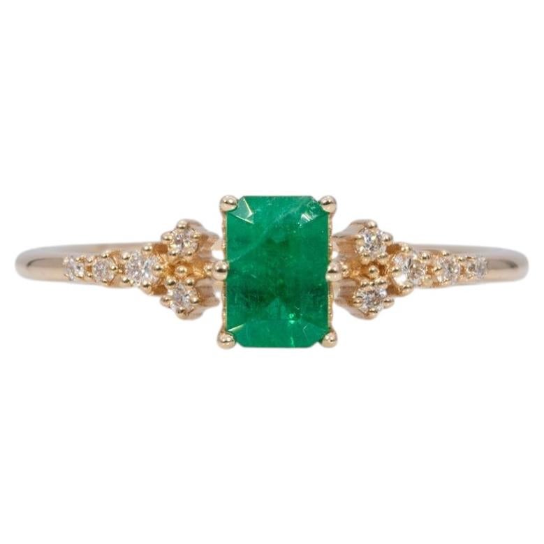 Colombian Emerald Ring with Earth-Mined Diamond Accents: Solid 14K Gold, 5x4mm For Sale