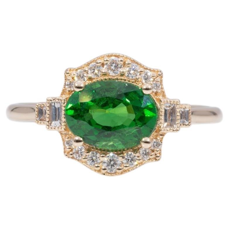 Anillo de granate tsavorita de 1,8 ct con detalles de diamantes extraídos de la tierra: oro macizo de 14K