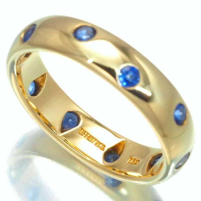 Taglio rotondo TIFFANY & Co. Anello a fascia con zaffiro in oro 18 carati Etoile 6 in vendita