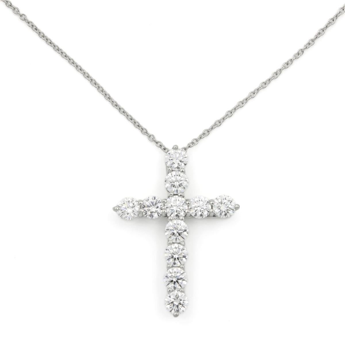 TIFFANY & Co. Collier en platine avec pendentif croix en diamant de 1,71ct Large

Métal : Platine
Chaîne : 16