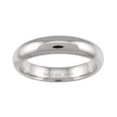 TIFFANY & Co. Platinum 4.5mm Comfort Fit Wedding Band Ring 7.5