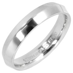 TIFFANY & Co. Platinum 4.5mm Knife Edge Wedding Band Ring 9