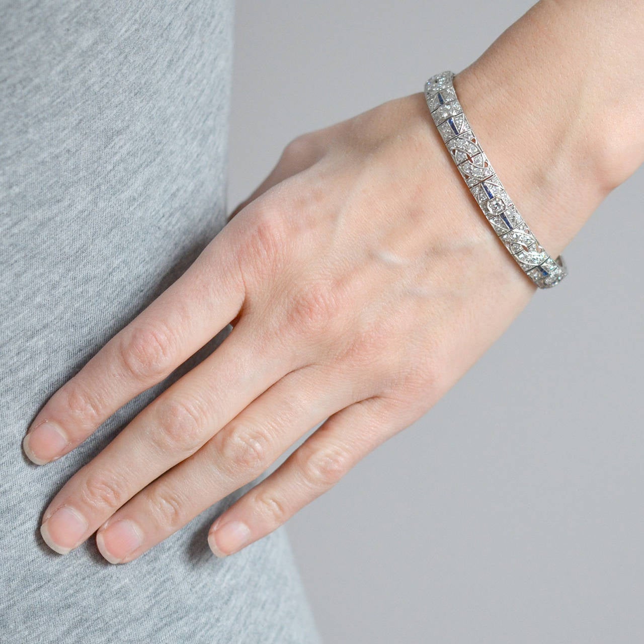 Art Deco 5 Carats Diamond Sapphire Line Bracelet 2