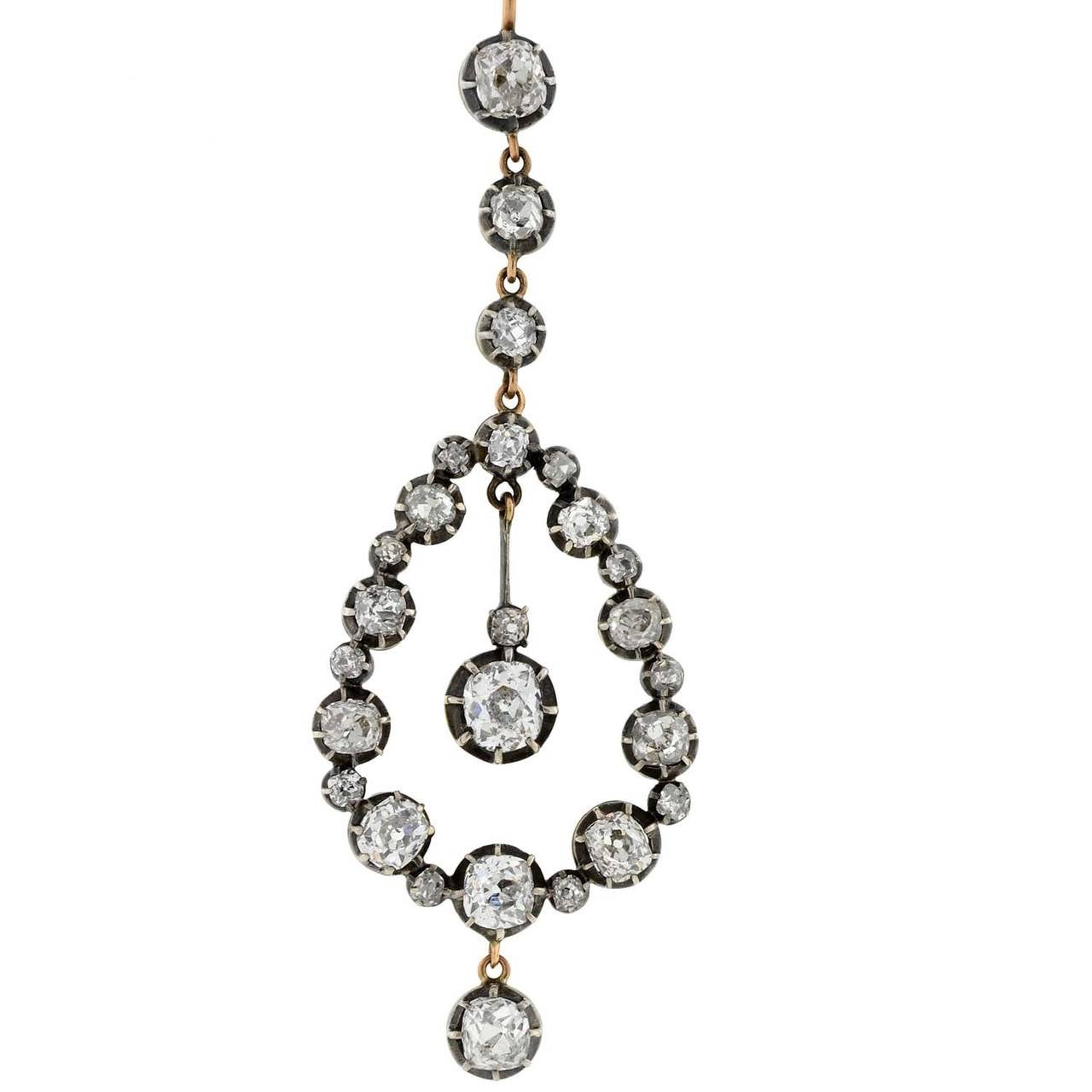 Viktorianische dramatische tropfenförmige Diamant-Ohrringe 7,26ctw im Zustand „Hervorragend“ im Angebot in Narberth, PA