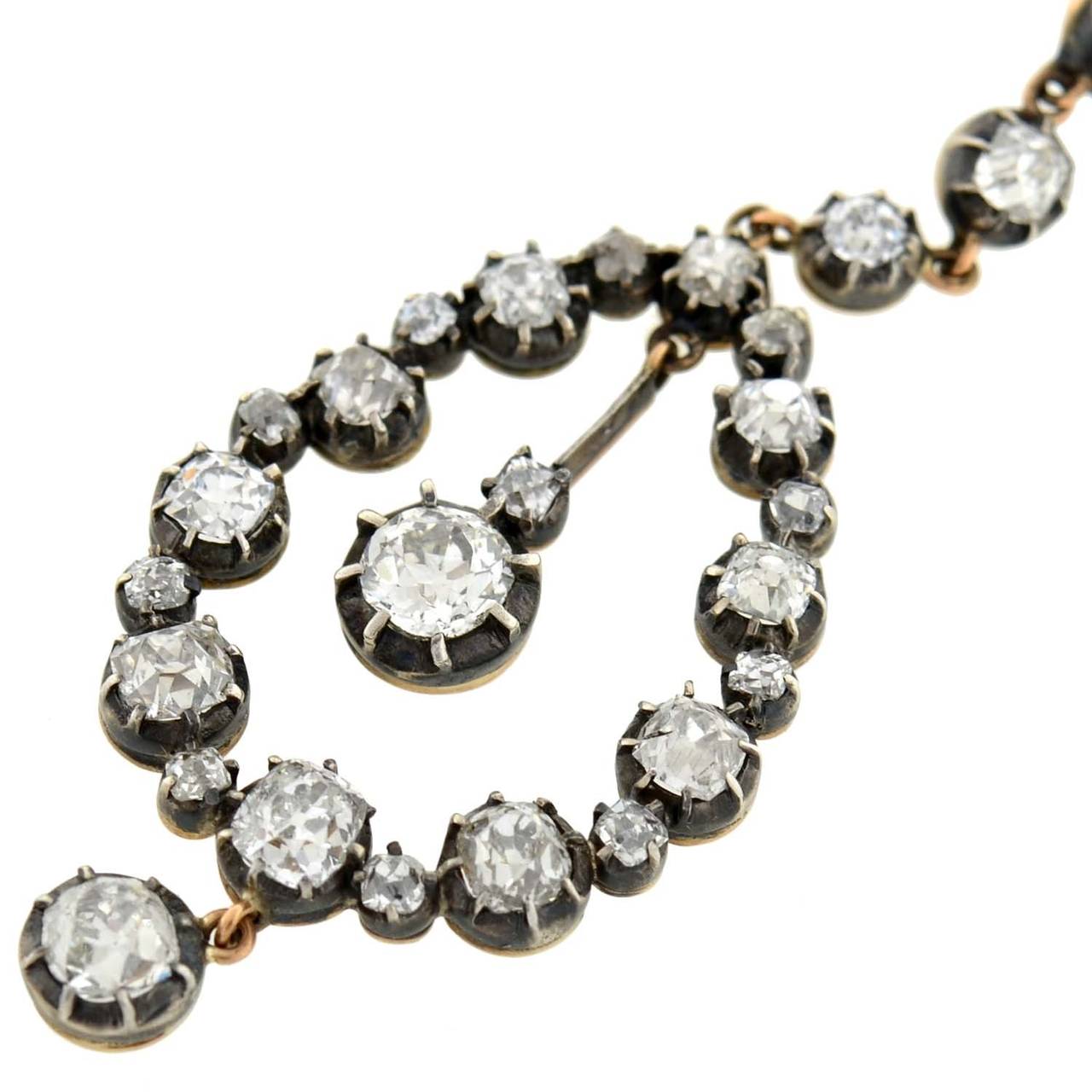 Viktorianische dramatische tropfenförmige Diamant-Ohrringe 7,26ctw Damen im Angebot