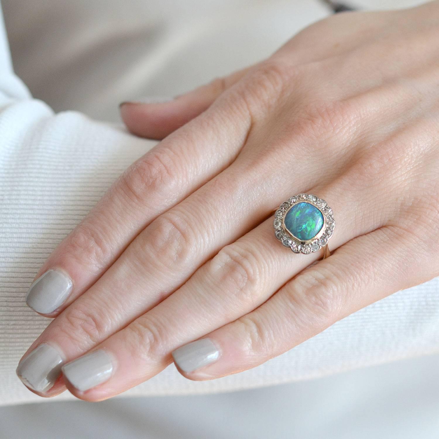 Edwardianischer Mischmetalle Schwarzer Opal Diamant Ring 3