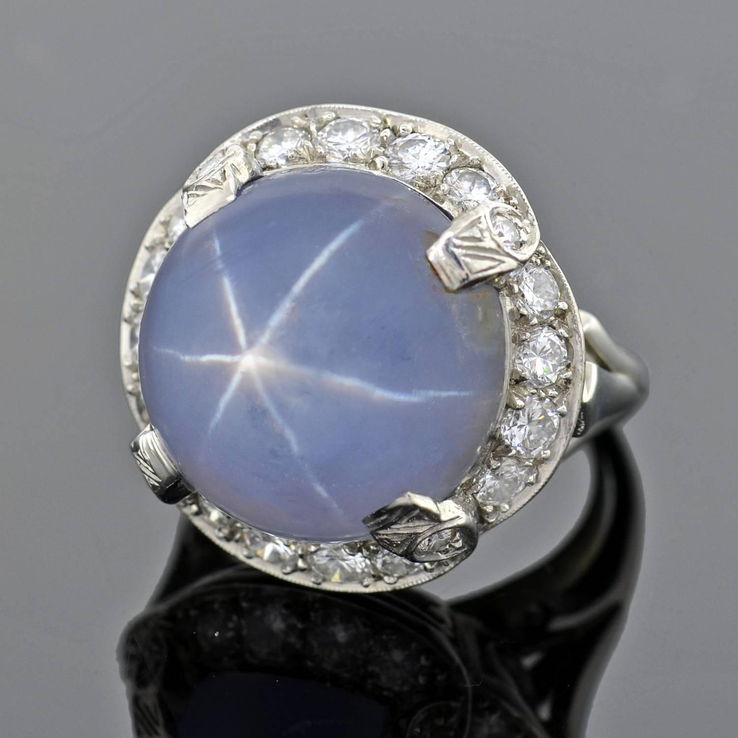 1930s Late Art Deco 12 Carat Star Sapphire Diamond Gold Ring In Excellent Condition In Narberth, PA