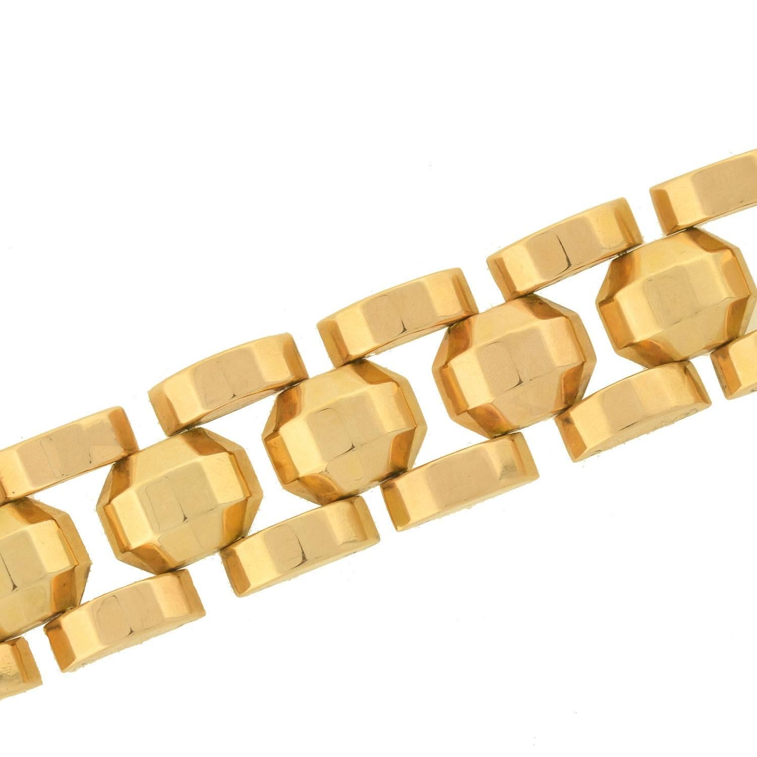 Retro French Faceted Gold Link Bracelet  In Excellent Condition In Narberth, PA