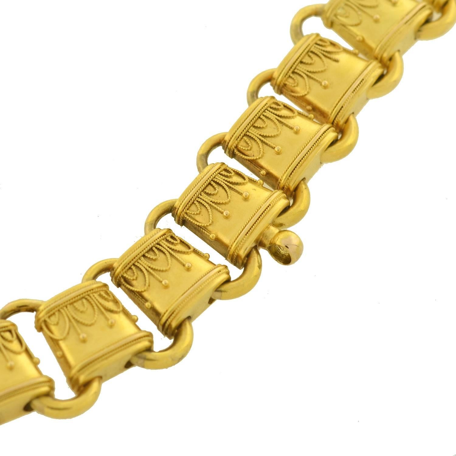 Etruskische Gliederkette aus Gold, viktorianisch, verschnörkelt (Viktorianisch) im Angebot