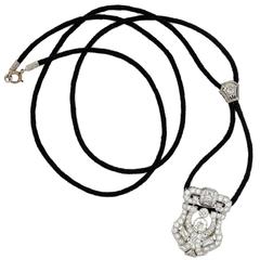 Art Deco 2.30 Carats Diamonds Platinum Clip Necklace 3