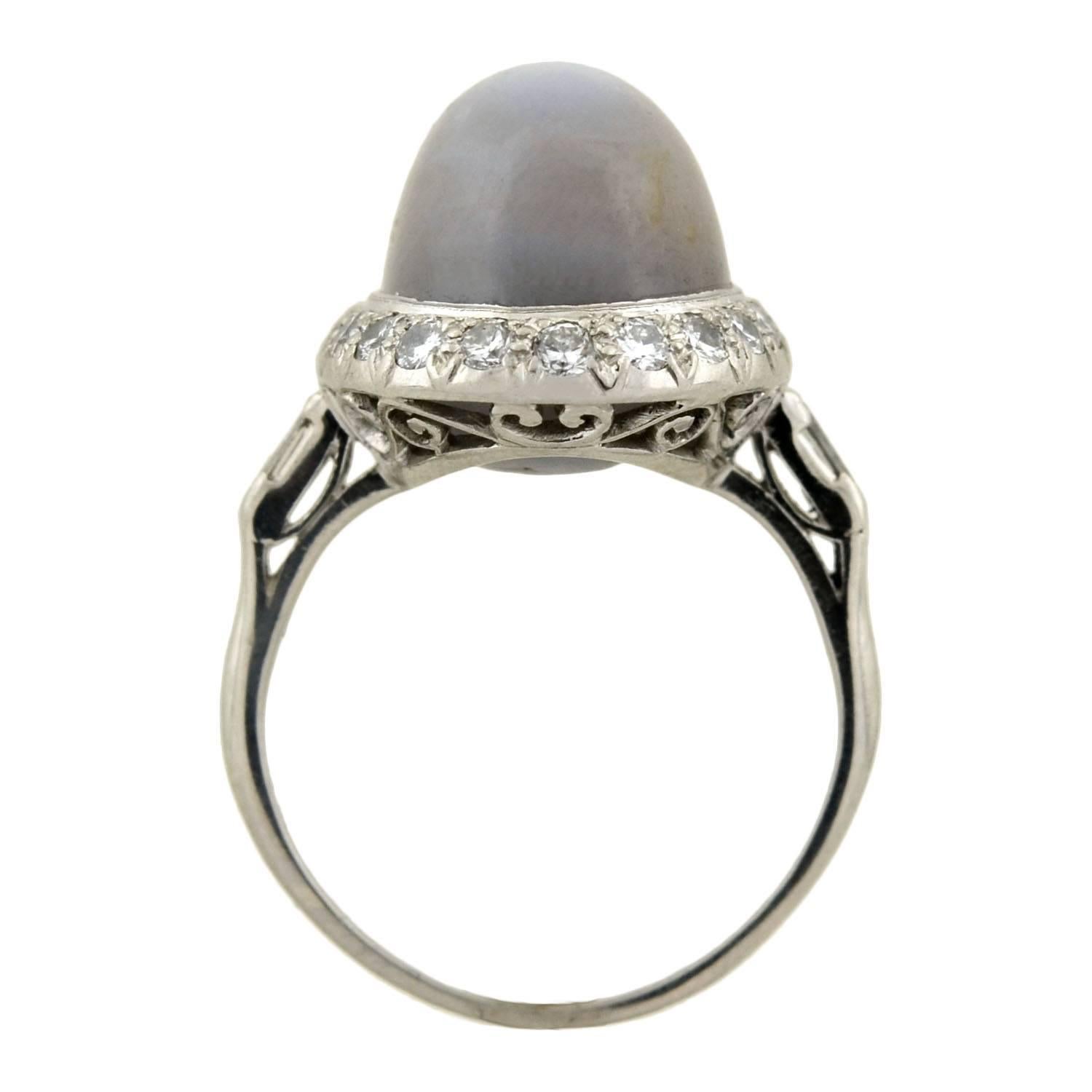 1930er Art Deco Stern Saphir Diamant Platin Ring im Zustand „Hervorragend“ in Narberth, PA