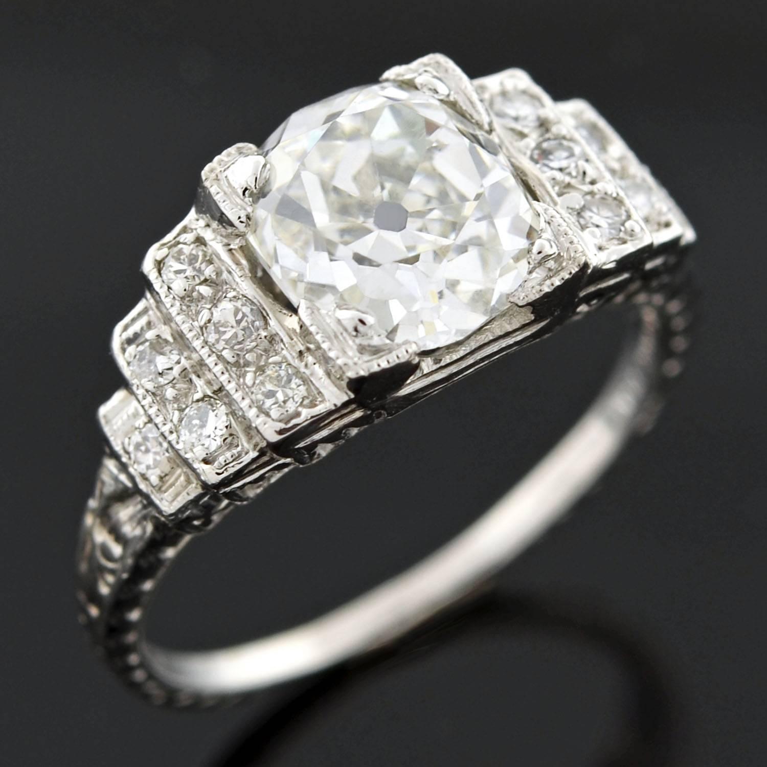 Bague de fiançailles Art déco avec diamant de 2,16 carats certifié par le GIA Pour femmes en vente