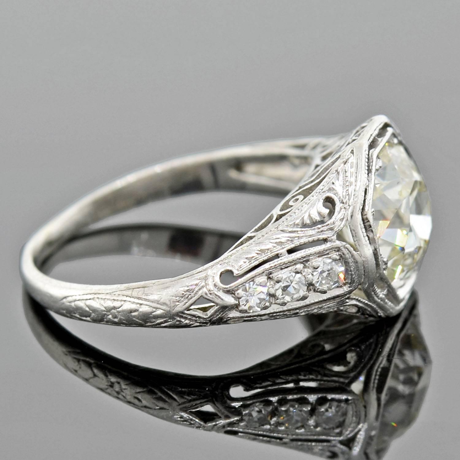 Art Deco 2.40 Carat Diamond Engagement Ring In Excellent Condition In Narberth, PA