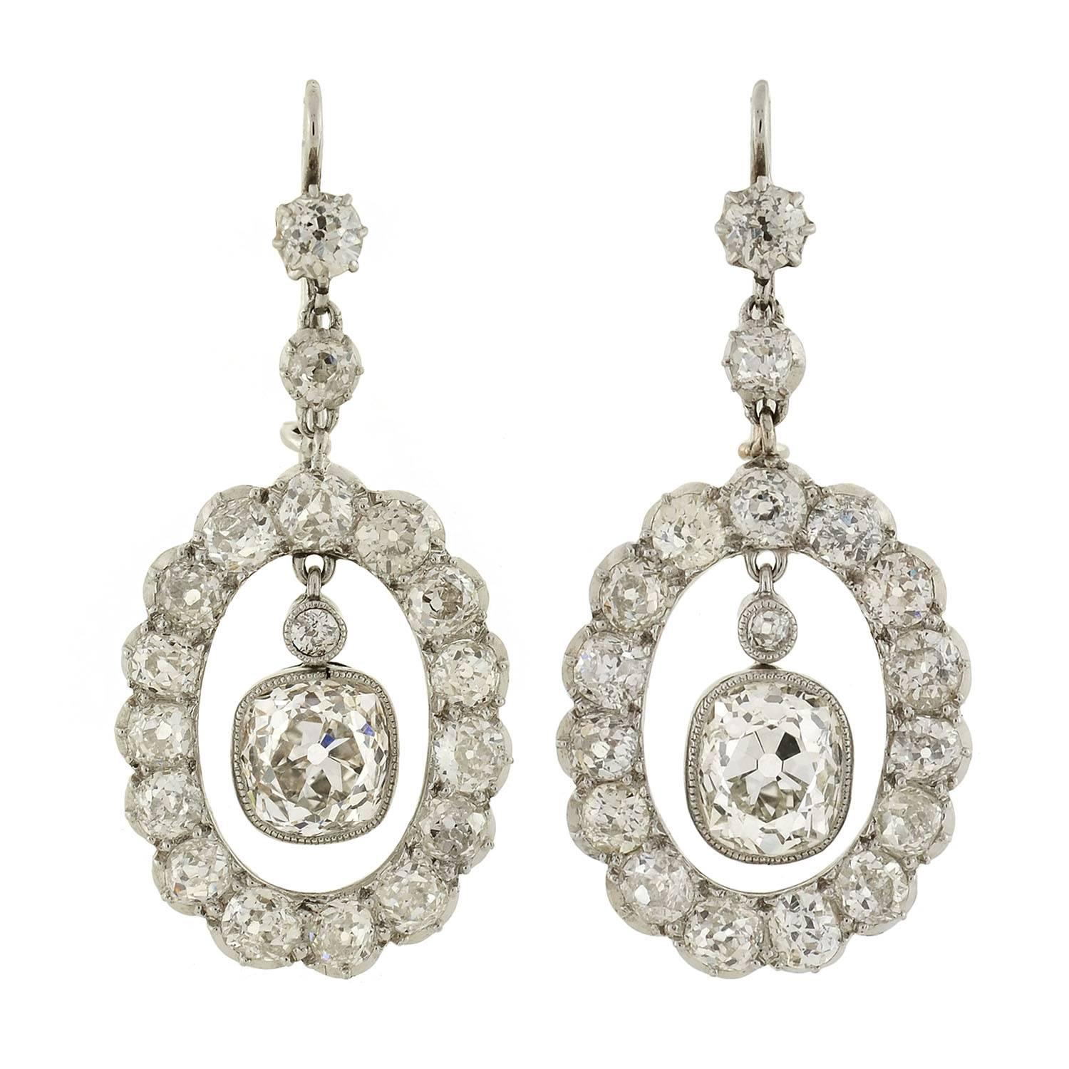Edwardian Dramatic 6.20 carats Diamonds Platinum Earrings 
