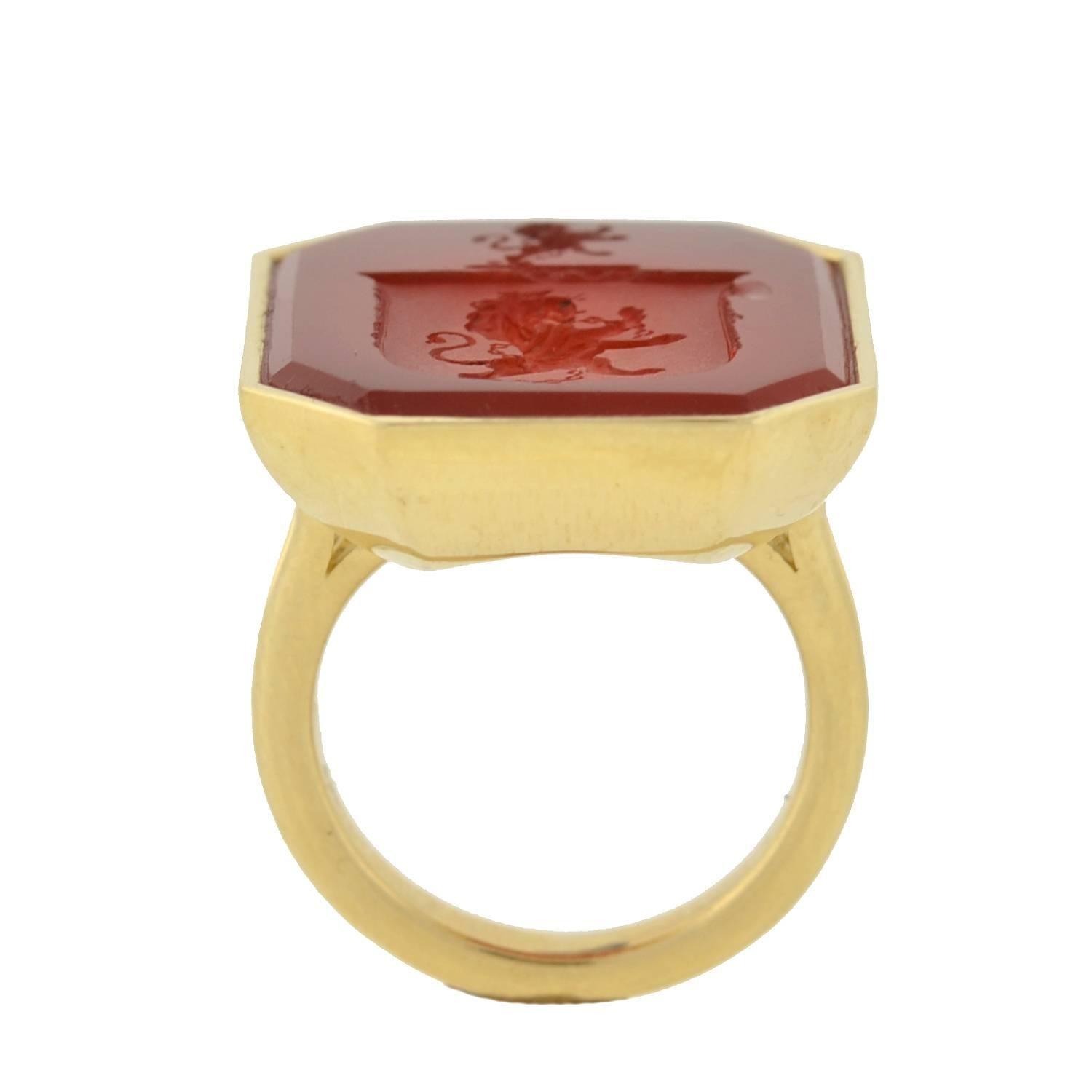 Victorian Carnelian Crest Gold Mounted Signet Ring In Excellent Condition In Narberth, PA