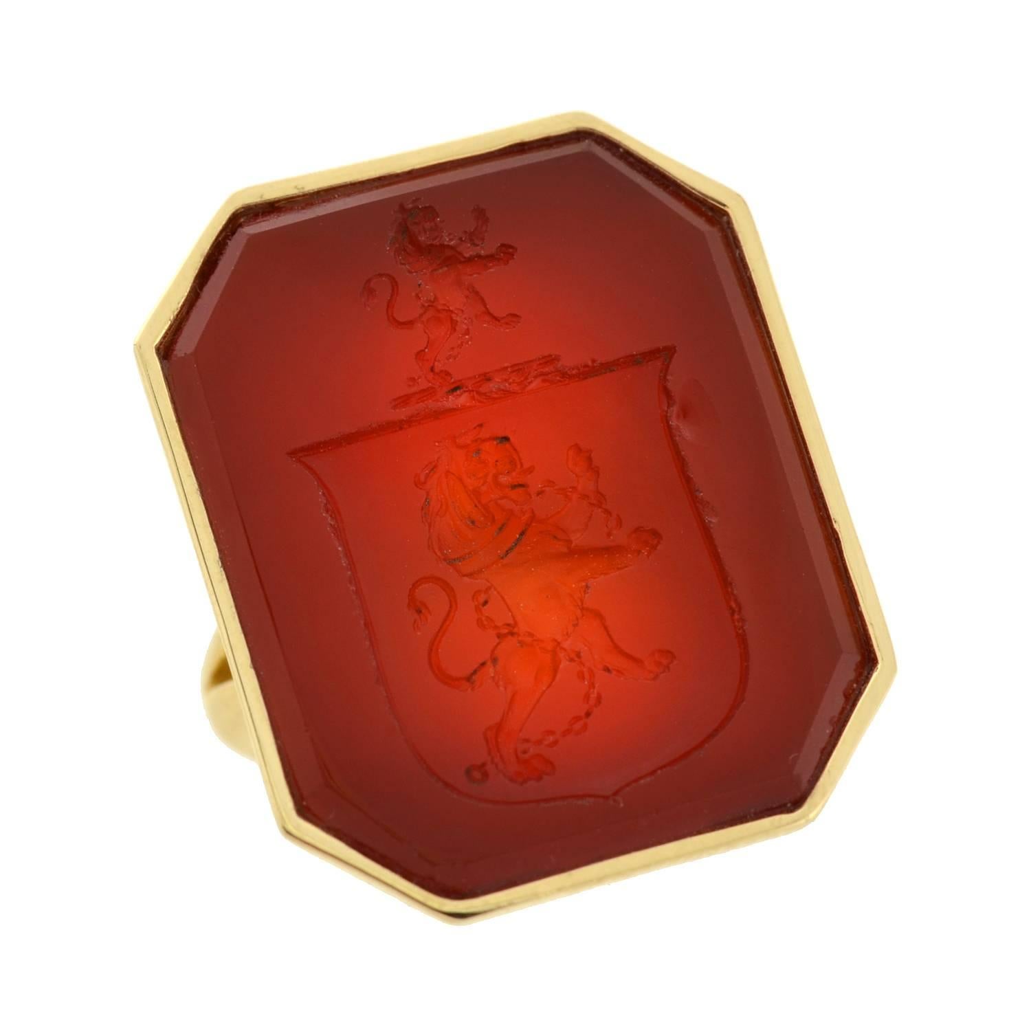 Women's or Men's Victorian Carnelian Crest Gold Mounted Signet Ring