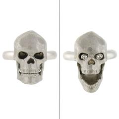 Deakin & Francis Contemporary Platinum Diamond Moveable Skull Ring