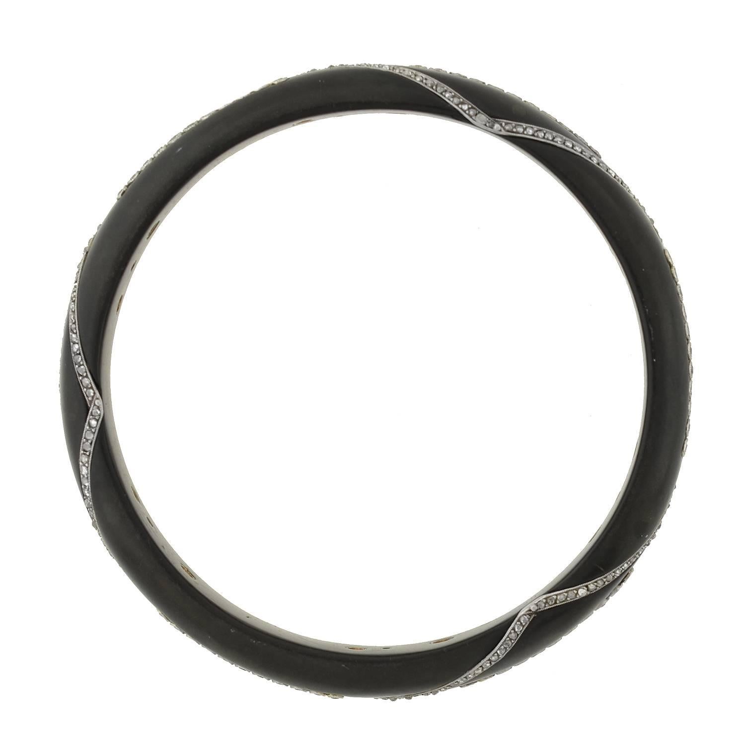 Art Deco Rare Carved Ebony Diamond Platinum Bangle Bracelet In Excellent Condition In Narberth, PA