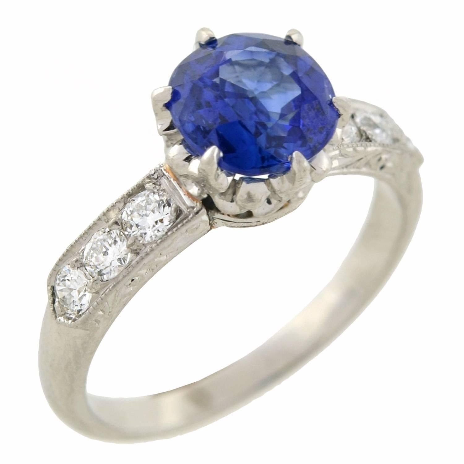 Art Deco Style 1.50 Carat Sapphire Diamond Ring For Sale 1