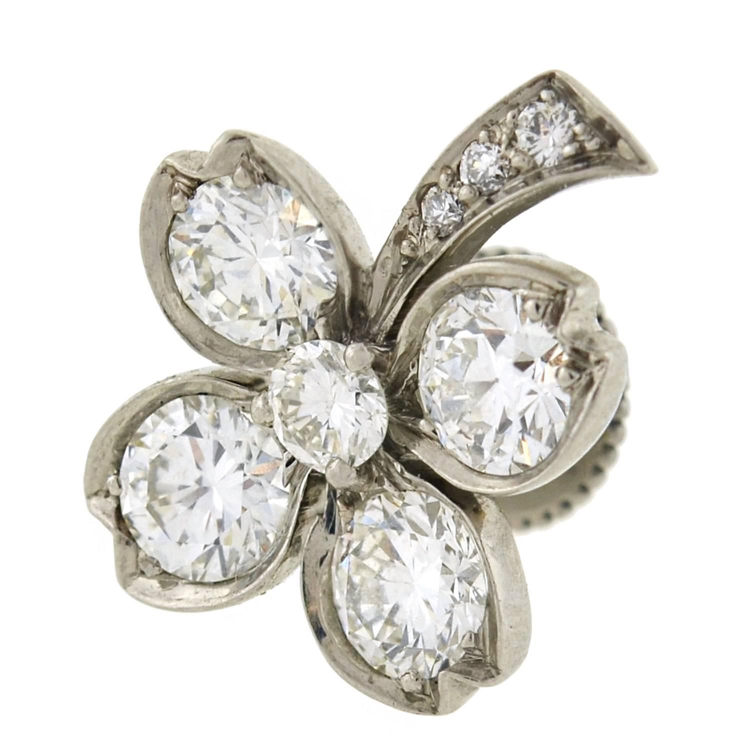 Tiffany & Co. Retro Diamond Palladium Clover Stud Earrings In Excellent Condition In Narberth, PA