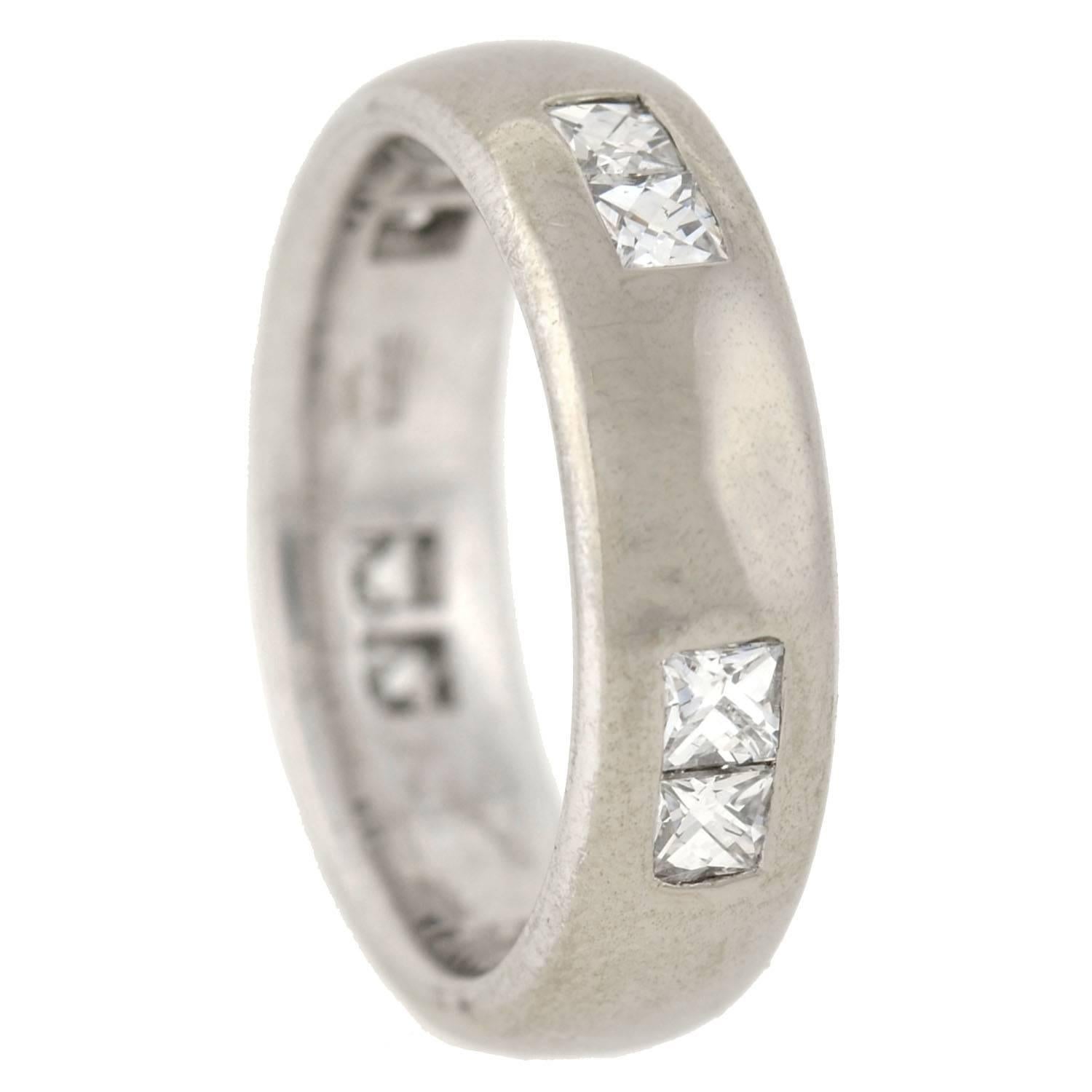 Contemporary French Cut 1.00 Carat Diamond White Gold Band Ring In Excellent Condition For Sale In Narberth, PA