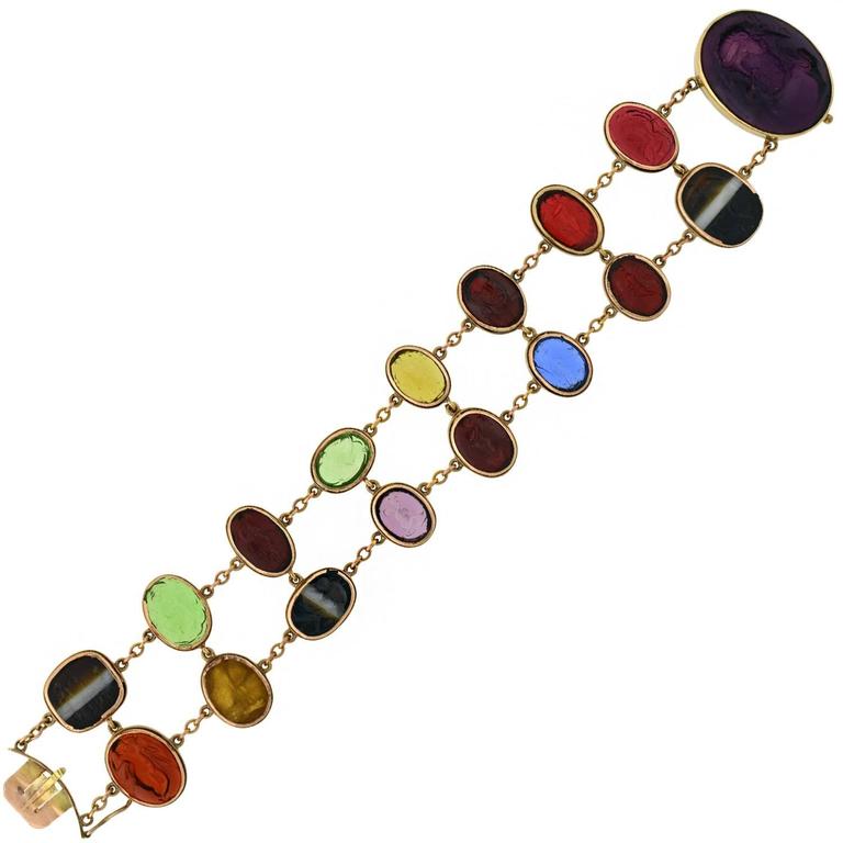 Early Victorian Glass Tassie and Agate Intaglio Link Bracelet in