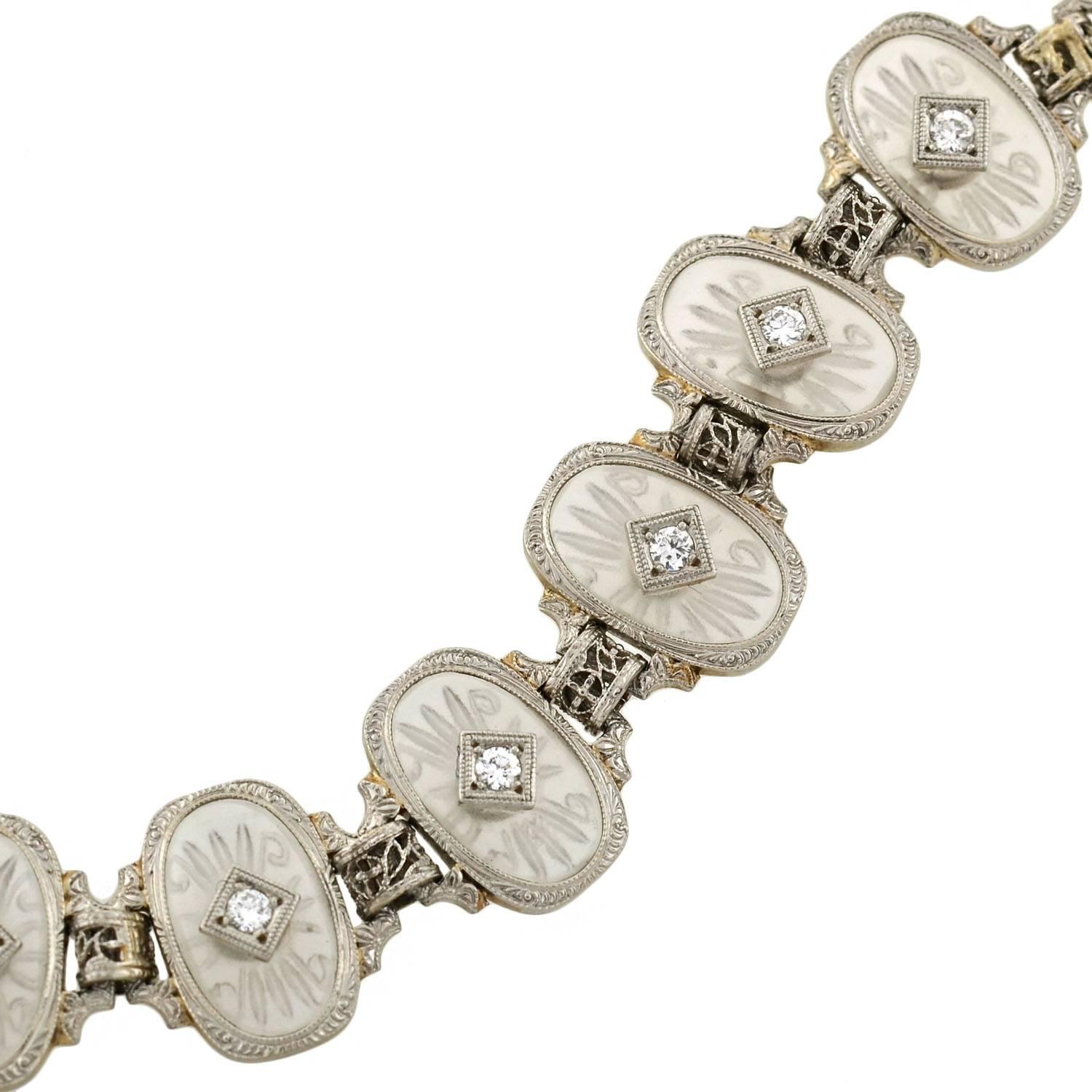 Krementz Bracelet à maillons Art Déco en cristal de roche sculpté et diamants en vente 1