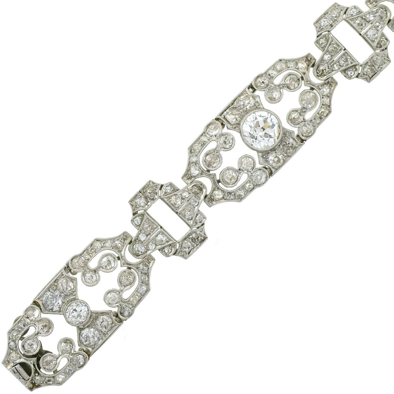 Art Deco 11.50 Total Carat Diamond Fancy Link Platinum Bracelet In Excellent Condition In Narberth, PA